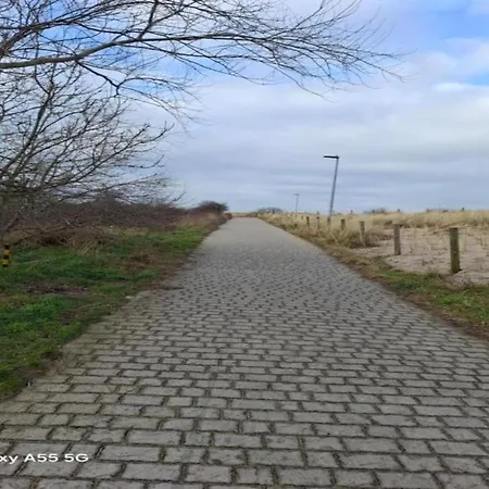 Lägenhet In By The Sea