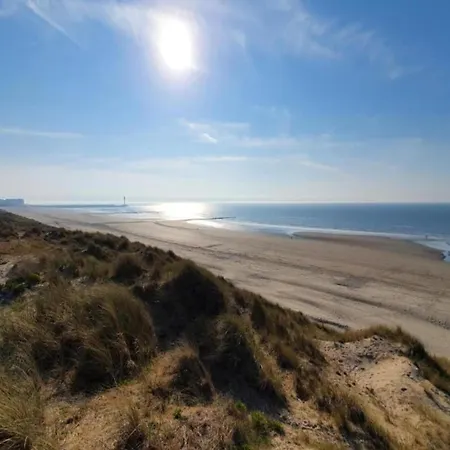 Lägenhet In By The Sea